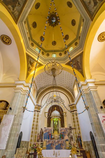Cathedral Ceiling Installation Service
